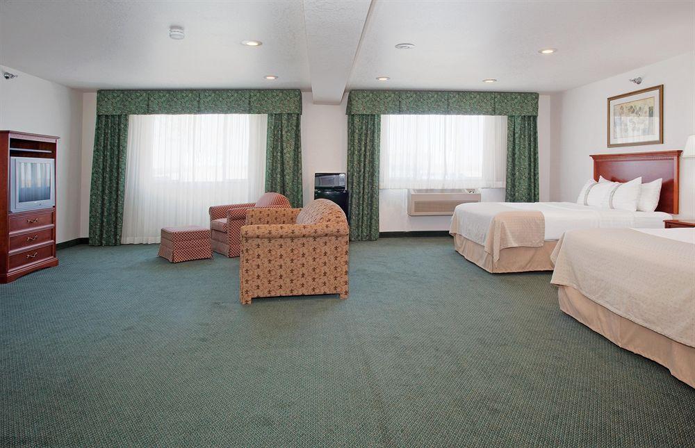 Country Inn & Suites By Radisson, Sidney, Ne Rum bild