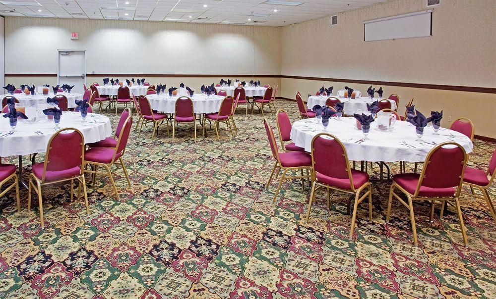 Country Inn & Suites By Radisson, Sidney, Ne Restaurang bild